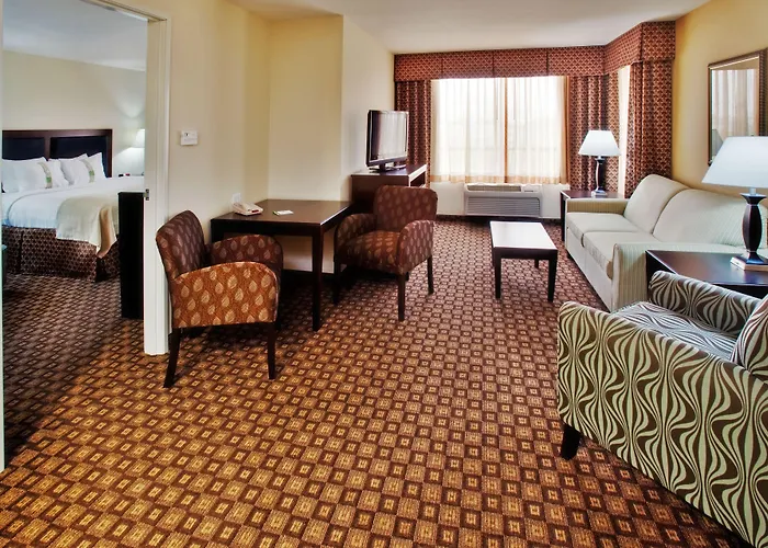 By Ihg Отель 3*