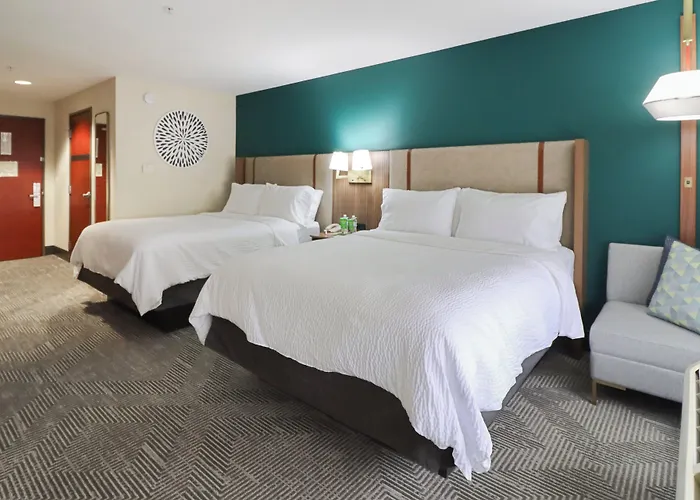 By Ihg Отель 3*