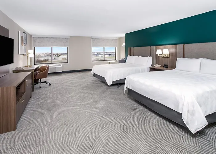 Hotel By Ihg