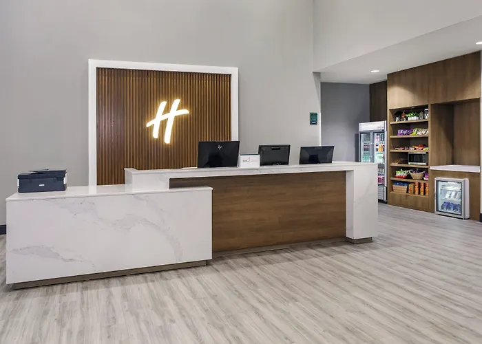Hotel By Ihg