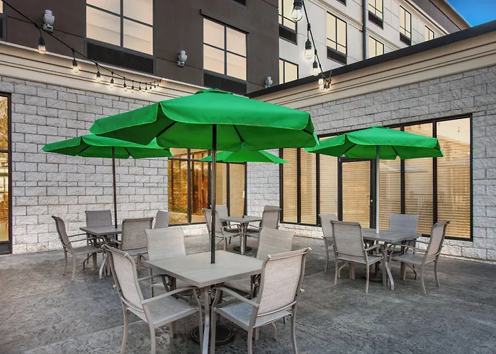 Hotel By Ihg Quincy