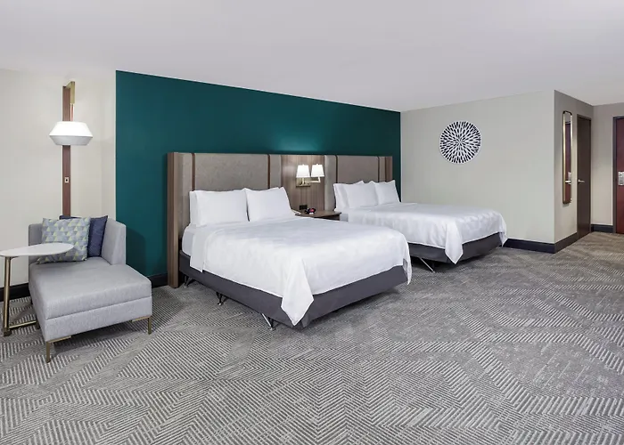 By Ihg Hotel 3*